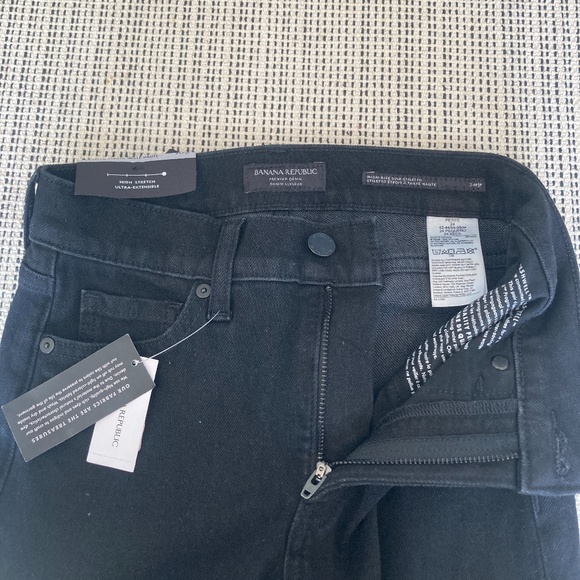 Banana Republic High-Rise Slim Jeans w/ Split Hem - Picture 5 of 11